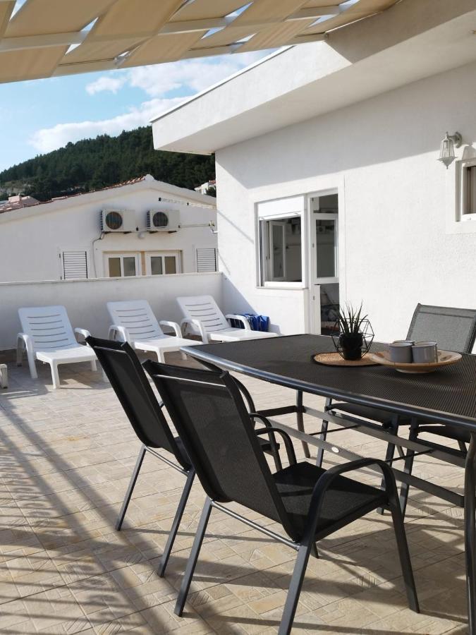 Markota Apartment Baška Voda Esterno foto