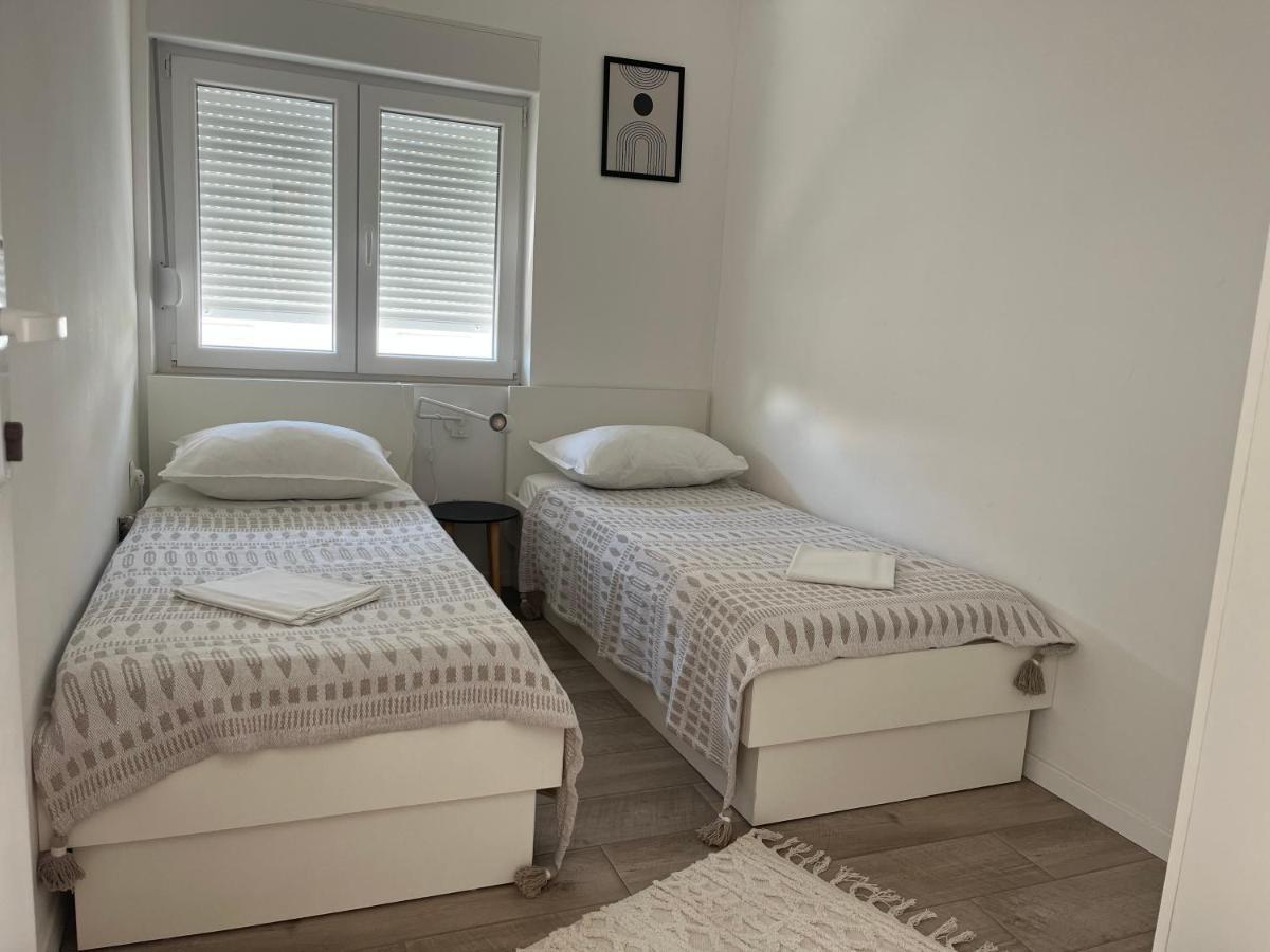 Markota Apartment Baška Voda Esterno foto