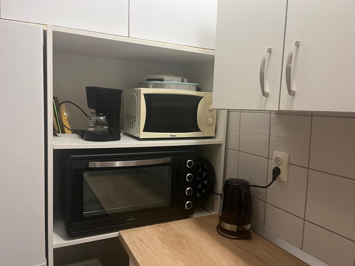 Markota Apartment Baška Voda Esterno foto